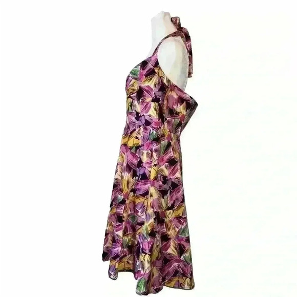 Vicky Tiel. NEW  Bright Floral Halter Fit & Flare Sundress.  Size Large - Picture 4 of 14